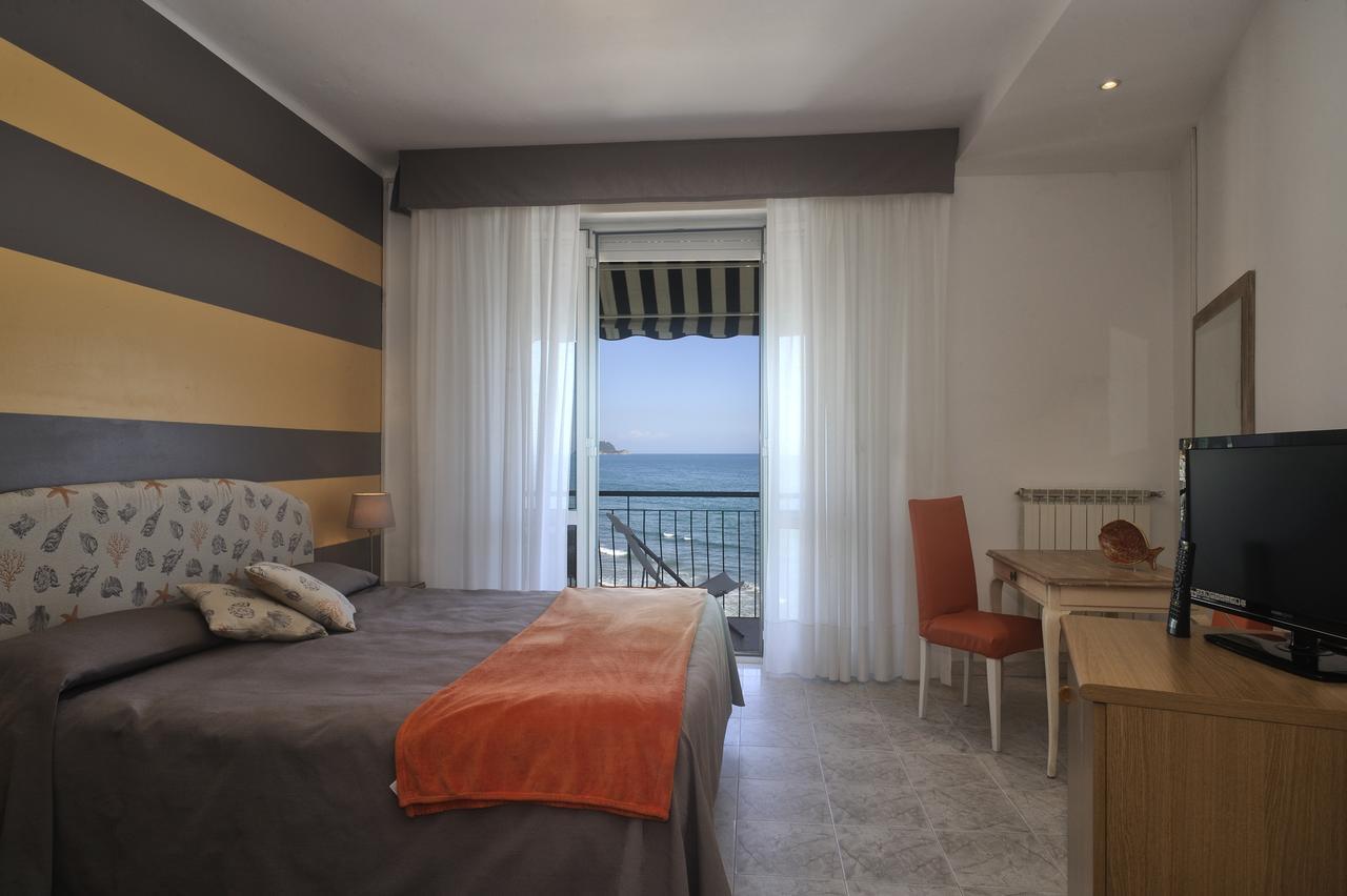 Hotel Bel Sit 알라시오 외부 사진